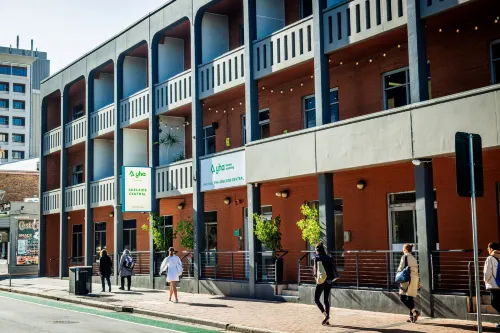 YHA Adelaide Central Exterior Photos