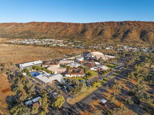 Crowne Plaza Alice Springs Lasseters Exterior Photos