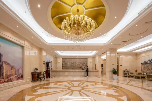 Vienna International Hotel (Guangzhou Xintang High Speed Railway Station Cowboy City Branch) Общественные зоны Photos