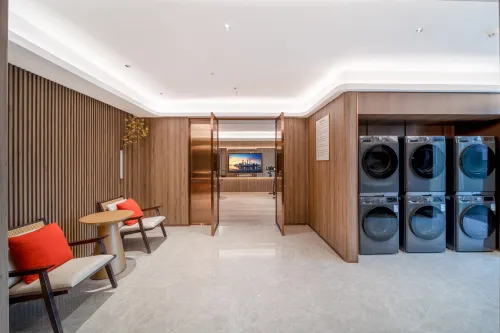 Duole Holiday Hotel (Shanghai Hulan Road Subway Station Branch) Area Publik Photos