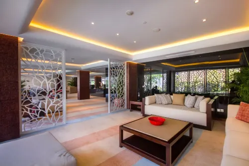 Double-Six Luxury Hotel Area Publik Photos