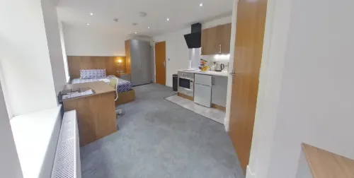 CovStays – Victoria House - Deluxe Studios in Coventry City Centre Photos