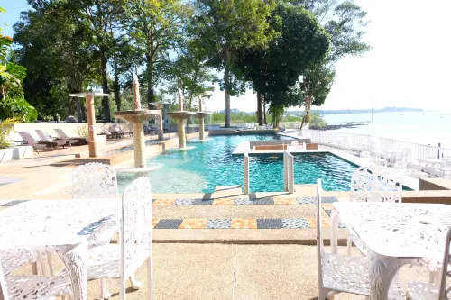Arawan Beach Resort Krabi Restauration Photos