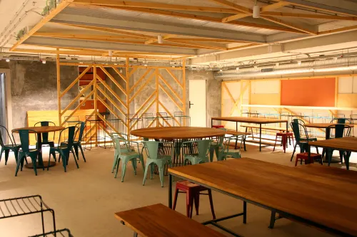 Unite Hostel Barcelona Restauration Photos