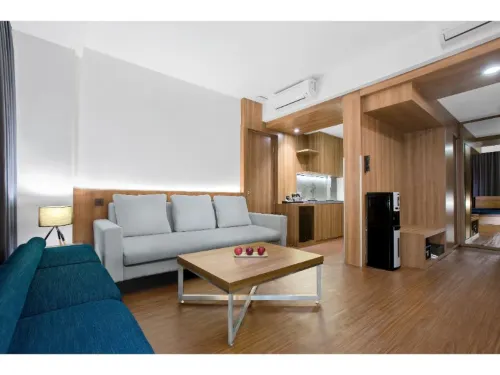 ASTON Sidoarjo City Hotel & Conference Center Kamar Photos