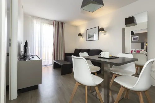 Appart'hôtel Odalys City La Rose d'Argent Chambres Photos