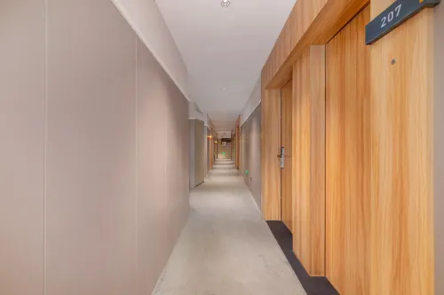 Qianji Hotel Featured Photos