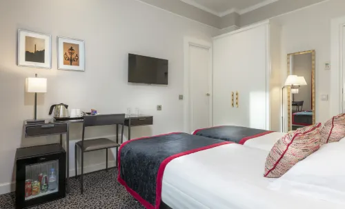 Hôtel du Bois Champs-Elysées Rooms Photos
