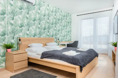 Elisabeth Downtown Apartments by UrbanRent Featured Photos