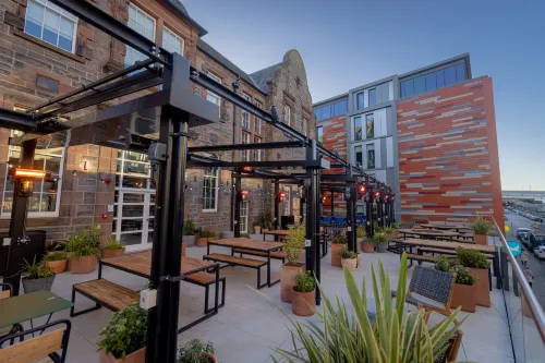 BrewDog DogHouse Edinburgh Esterni Photos