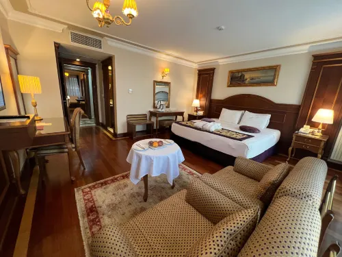 GLK PREMIER Regency Suites & Spa الغرف Photos