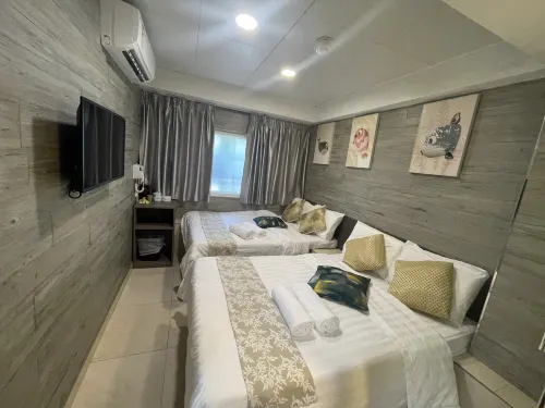 Kong Hing Guest House Featured Photos