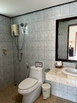Golden Bay Cottage Kamar Photos
