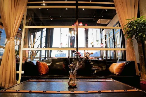 Beijing Blue Fish Wisdom Hotel (Beijing Olympic Sports Center Lishuiqiao South Subway Station) Рядом с отелем Photos