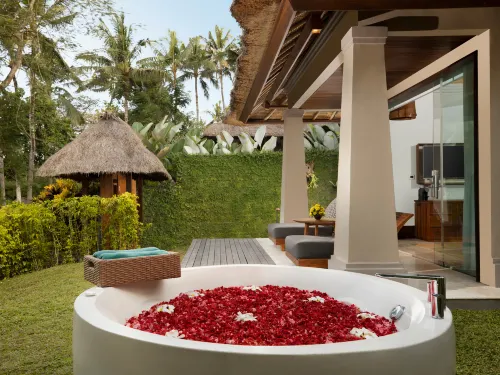 Maya Ubud Resort and Spa Kamar Photos
