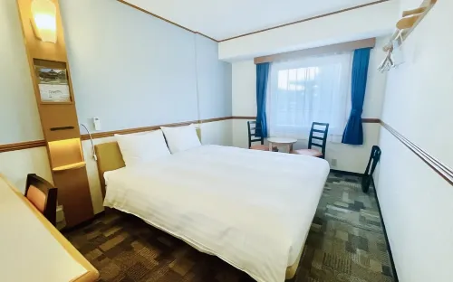 Toyoko Inn Higashi Hiroshima Ekimae Chambres Photos