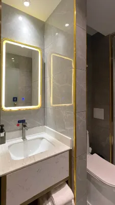 Flowers'Rain Hotel (Beijing Lama Temple Hepingli) Rooms Photos