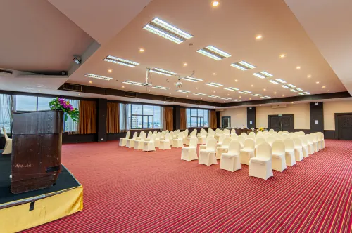 Sunbeam Hotel Pattaya Business Facilities Photos