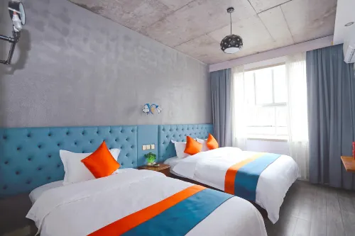 Zhangjiajie Redwood Hotel Featured Photos