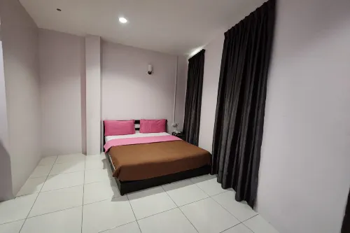 Hotel Kuang Hua Sitiawan Near to Unikl-Mimet Camere Photos