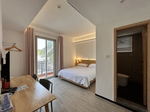 Sanya Yomovo – Bridge House Art Inn 추천 Photos