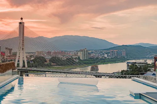 Xishuangbanna Jinghong Lijiang Island Riverview Hotel (Gaozhuang Star Night Market) Leisure & Recreation Photos