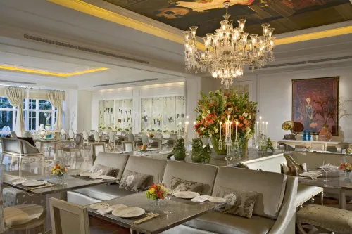 Hotel Mulia Senayan, Jakarta Makanan Photos