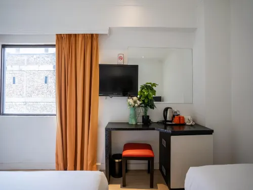 Floresta Hotel Chinatown Kamar Photos