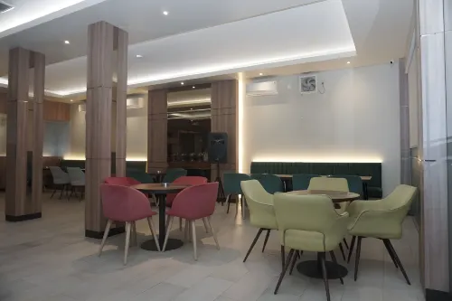 Hotel Cahaya 3 Photos