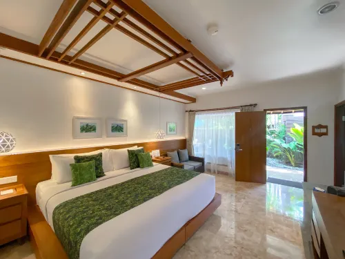 Legian Beach Hotel Huoneet Photos