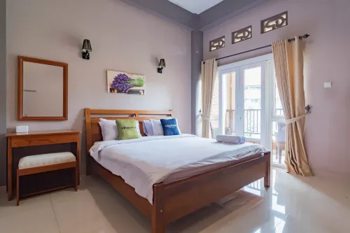 Urbanview Hotel Syariah Insani Cisarua Puncak Unggulan Photos