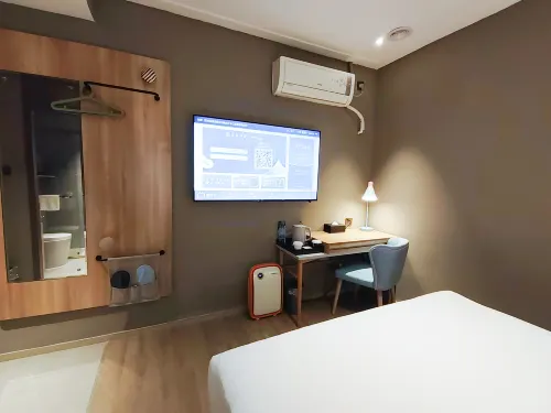 Homeinn Hotel (Suzhou Dushu Lake Xi'an Jiaotong-Liverpool University Wenxing Plaza) Huoneet Photos