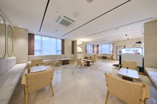 광주 에이치원호텔 식사 Photos
