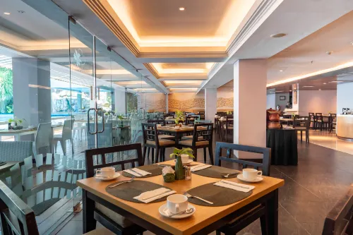 Bintang Kuta Hotel Makanan Photos