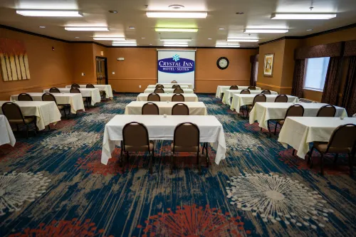 Crystal Inn Hotel & Suites - Midvalley Business Facilities Photos