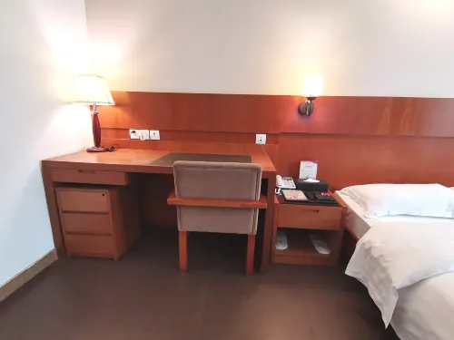 Century City Badminton Club Hotel Kamar Photos