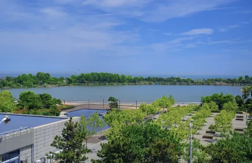 Four Points by Sheraton Qingdao, West Coast Exterior Photos