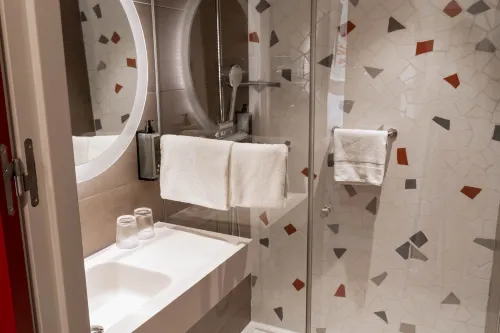 Ibis Styles Barcelona City Bogatell Chambres Photos