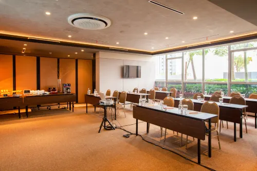 Oakwood Apartments PIK Jakarta Fasilitas Bisnis Photos