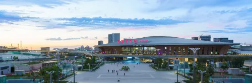 Yuexiang Huanpeng Hotel (Jingkai Wanda Plaza High-speed Railway Station) À proximité de l'hôtel Photos
