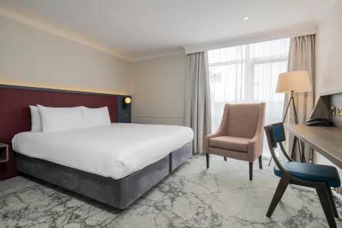 London Croydon Aerodrome Hotel, BW Signature Collection Featured Photos
