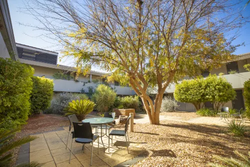 Crowne Plaza Alice Springs Lasseters Exterior Photos