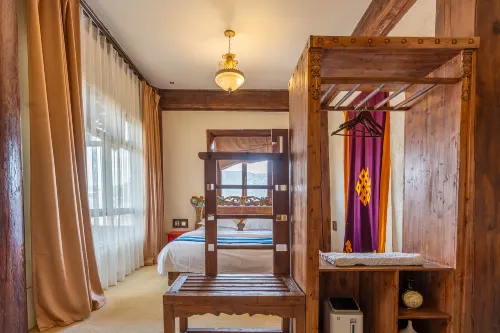 Shangri-La Mubuo Hotel (Dukezong Ancient City) Huoneet Photos