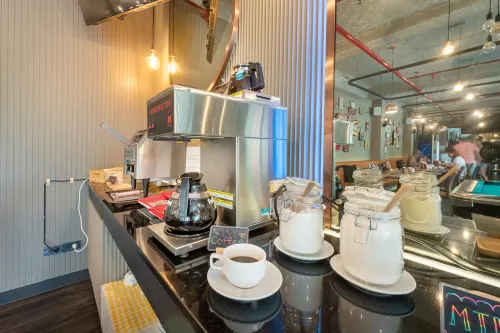 Qiu Hotel Sukhumvit Restauration Photos