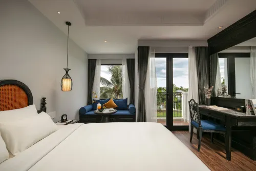 Shining Riverside Hoi An Boutique & Spa Featured Photos