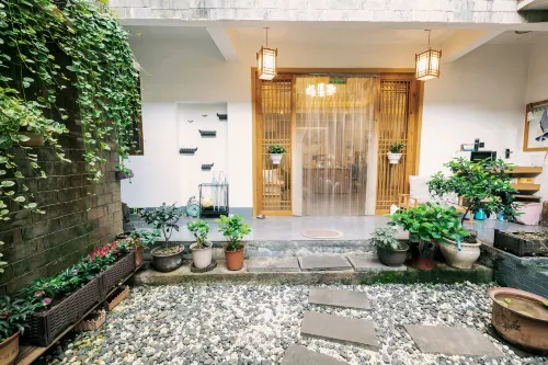Fenghuang Barley Country Inn Public Areas Photos