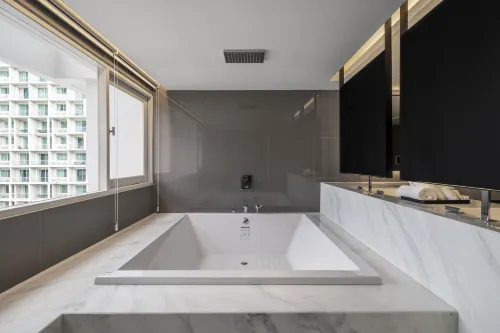 Maison Hotel Bangkok Kamar Photos