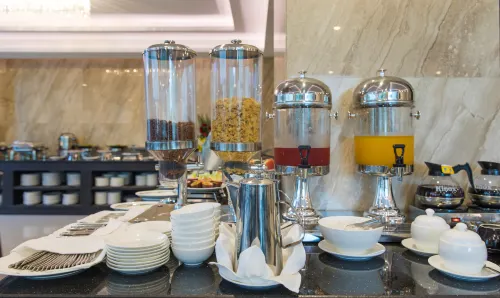CCT Luxury Hotel Ristorazione Photos
