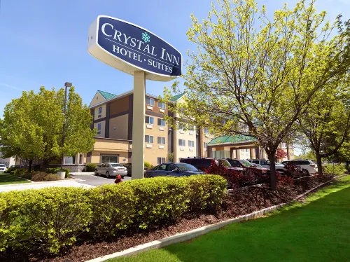Crystal Inn Hotel & Suites - Midvalley Featured Photos