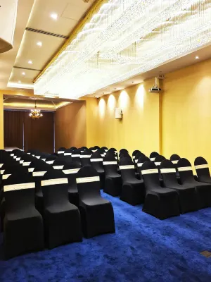 Fairway Colombo - Sri Lanka's First Hotel With Robot Technology Business Facilities Photos